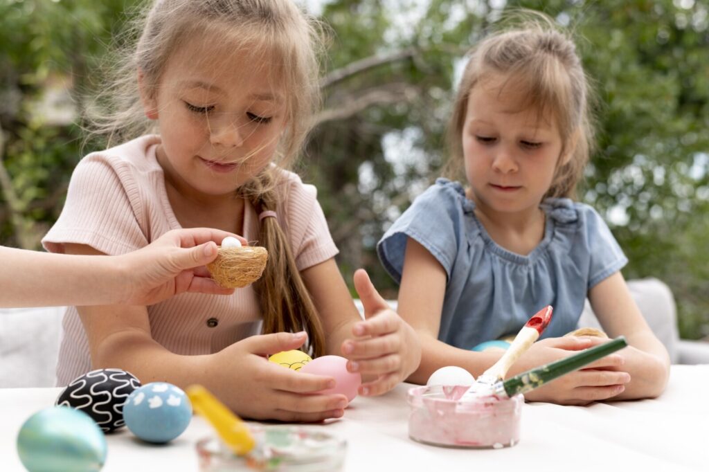 easter egg hunt tarragona tallers familiars de primavera